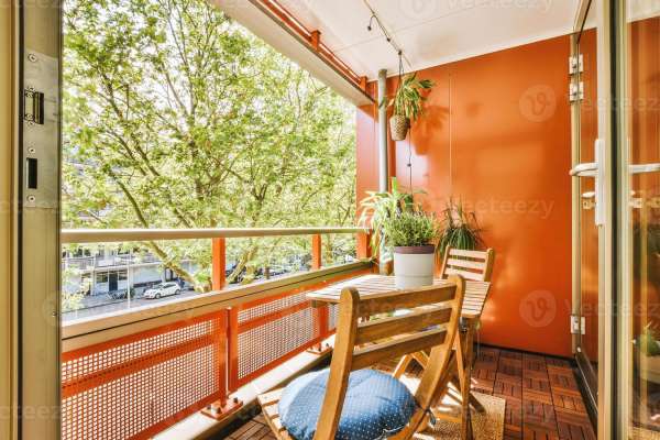 Bright dining area